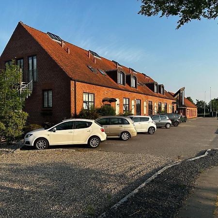 Holiday Apartments Tønder Exteriör bild