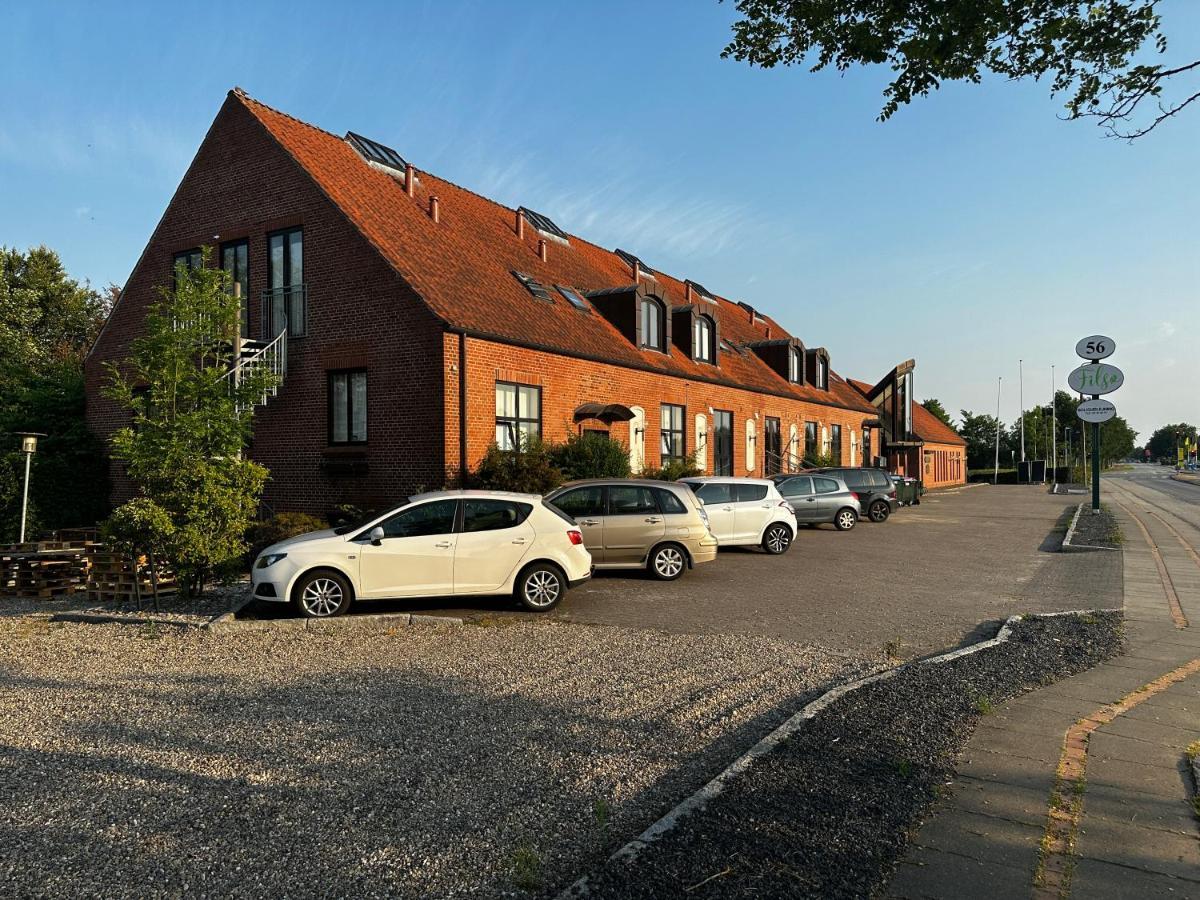 Holiday Apartments Tønder Exteriör bild